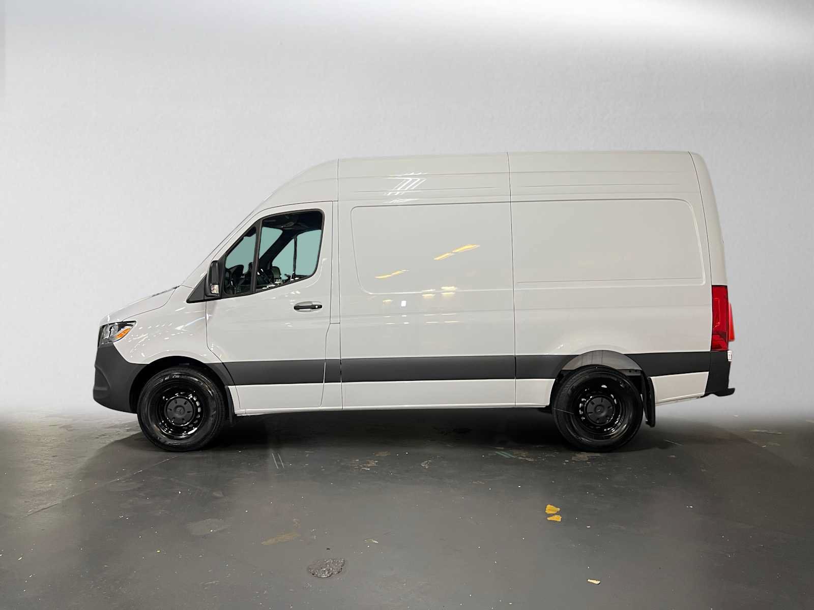 Used 2026 Mercedes-Benz Sprinter 2500 image 6
