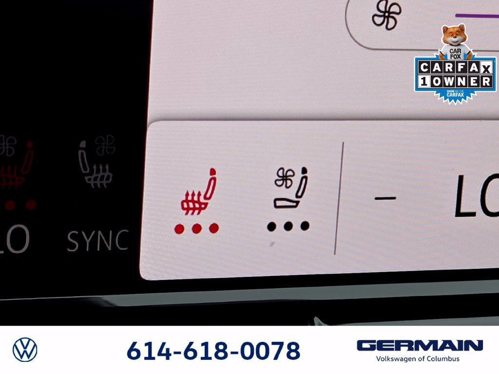 Used 2024 Volkswagen Atlas SEL AWD/4WD image 30