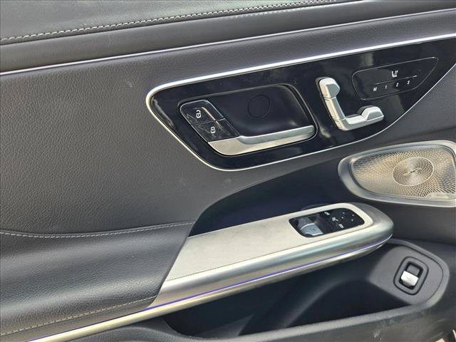 Used 2025 Mercedes-Benz CLE 300 4MATIC Coupe w/ AMG Line image 13