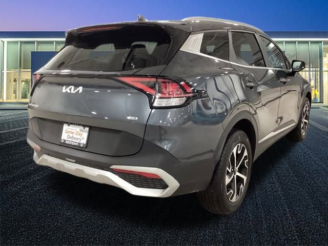 Used 2023 Kia Sportage EX image 16