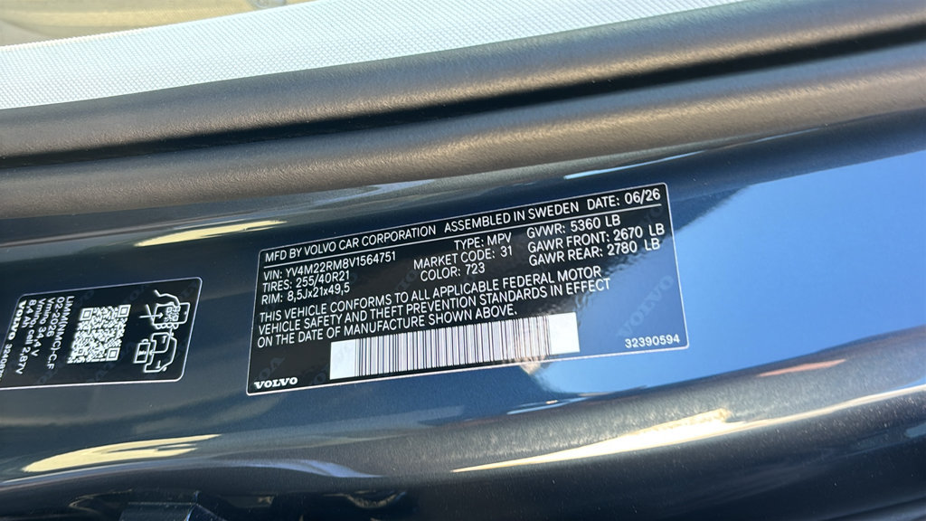 New 2027 Volvo XC60 B5 Ultra AWD/4WD image 32