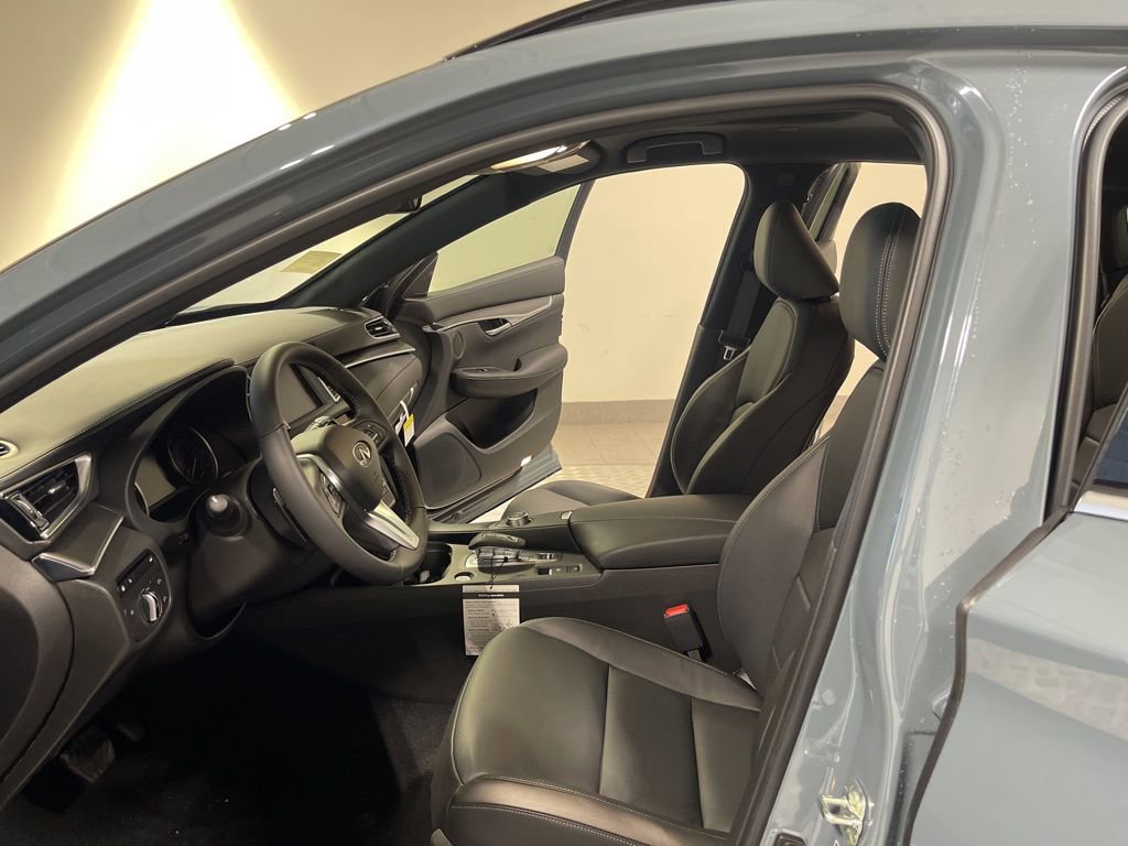 Certified 2025 INFINITI QX55 Luxe w/ Cargo Package image 17