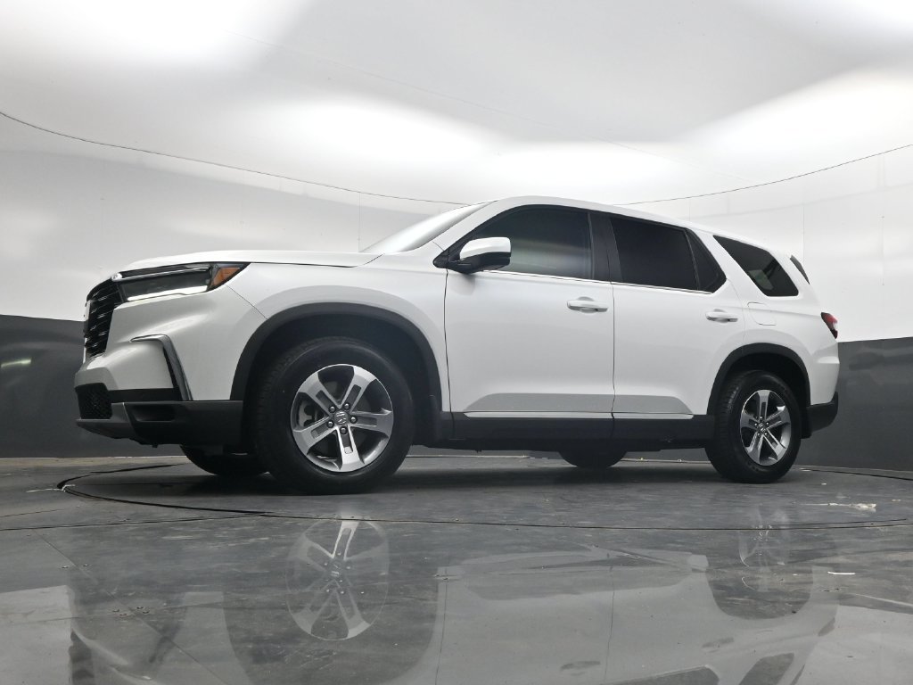 Certified 2025 Honda Pilot EX-L image 35