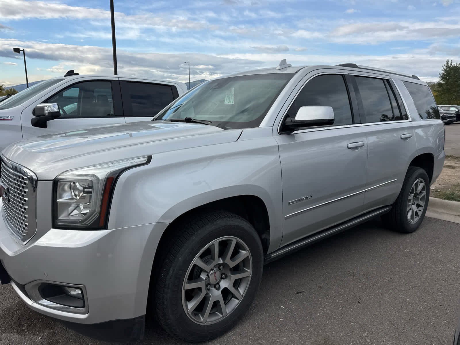 Used 2015 GMC Yukon Denali w/ Premium Package