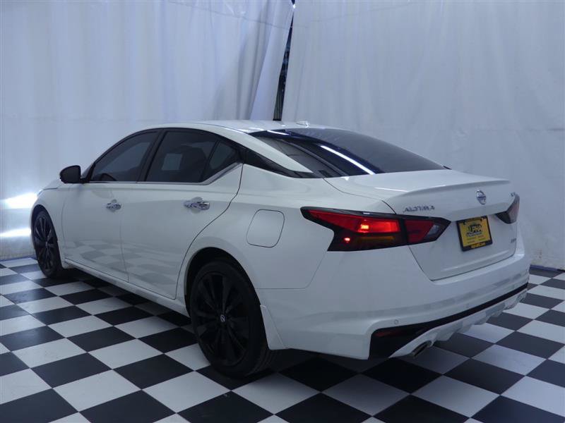 Used 2020 Nissan Altima 2.5 Platinum AWD/4WD image 4