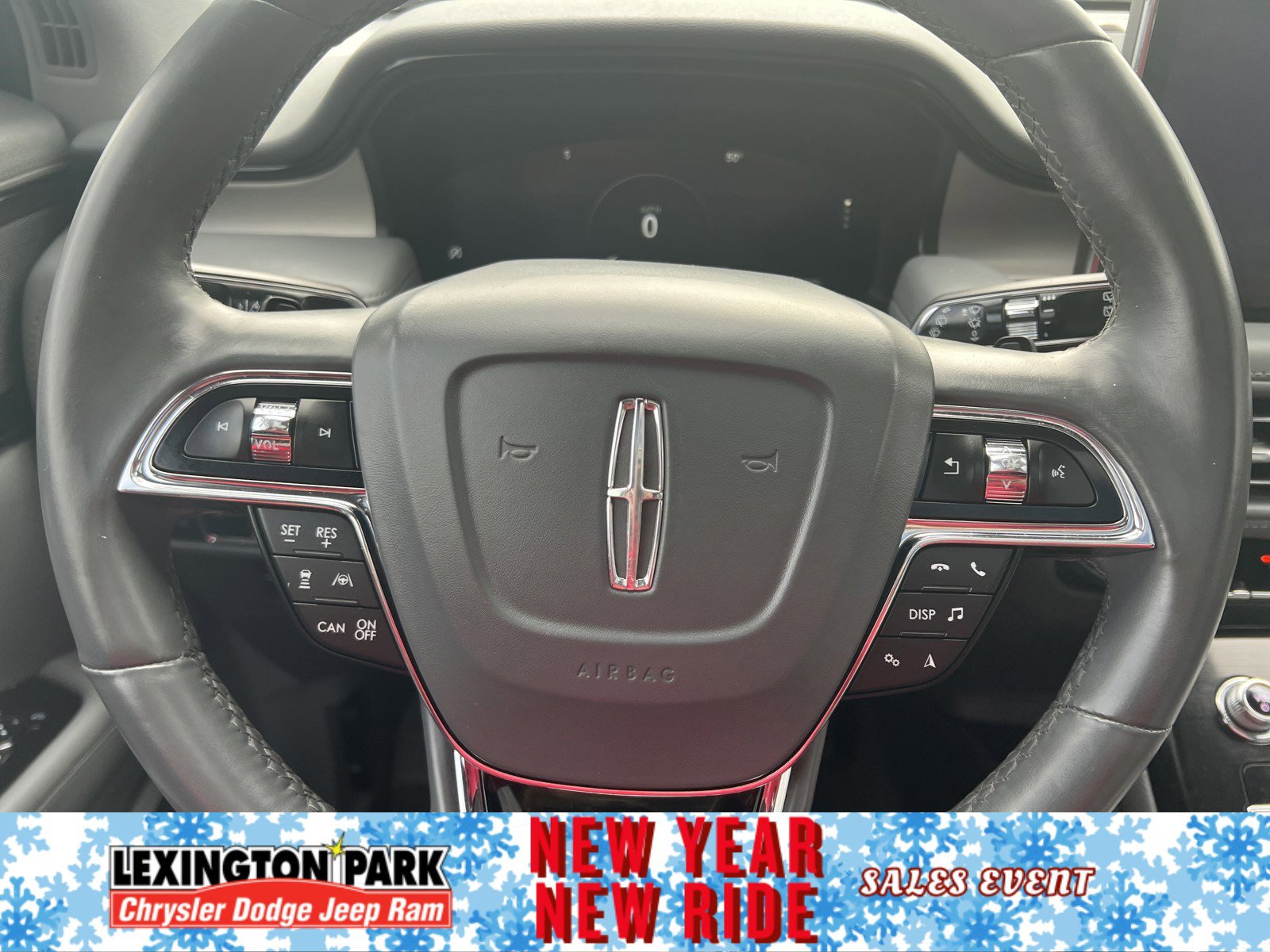 Used 2021 Lincoln Nautilus Reserve w/ Equipment Group 201A image 15