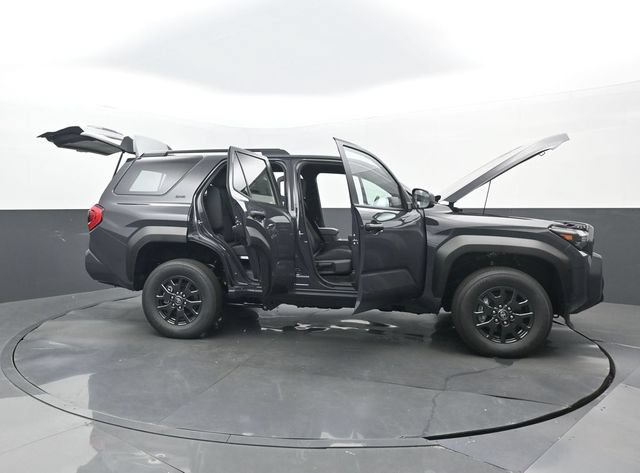 New 2026 Toyota 4Runner SR5 AWD/4WD image 30