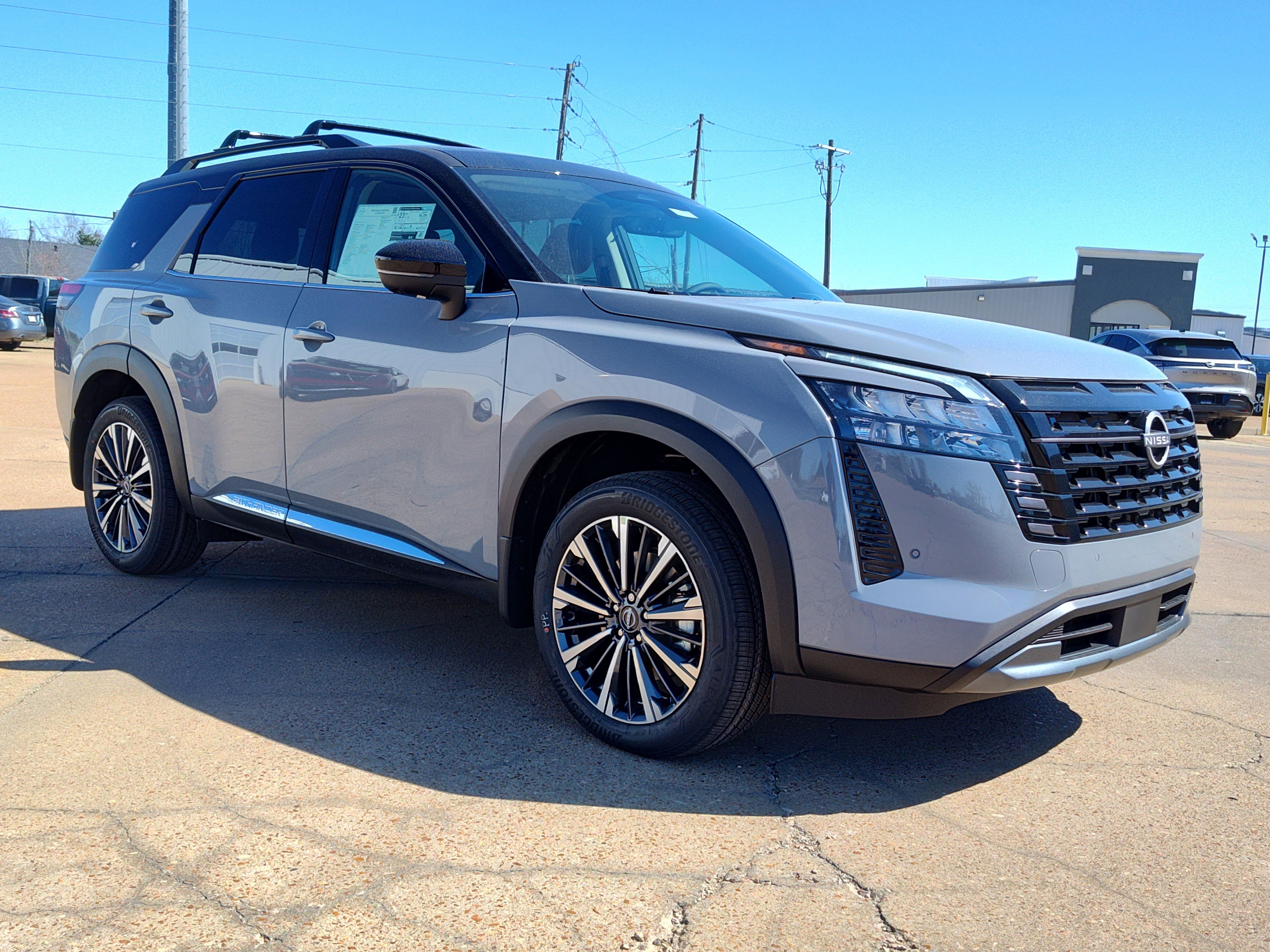 New 2026 Nissan Pathfinder Platinum image 6