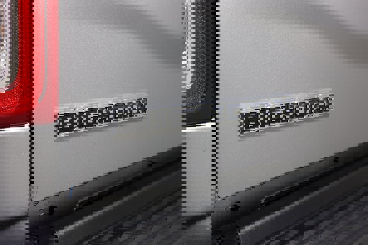 Used 2024 RAM 2500 Big Horn w/ Sport Appearance Package image 32