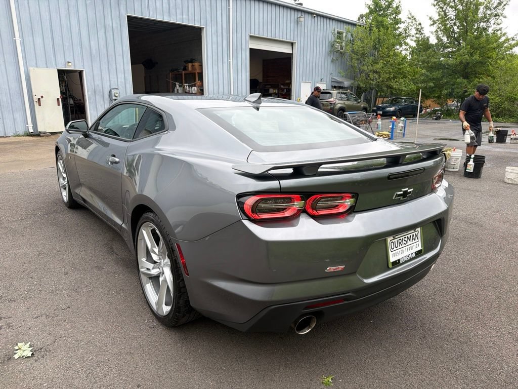 Used 2020 Chevrolet Camaro SS RWD image 5