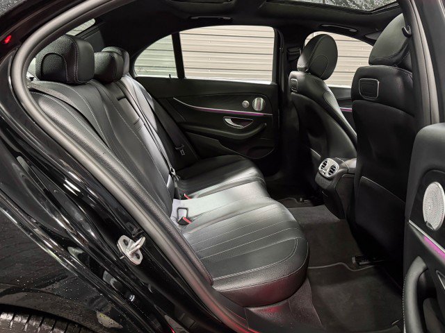 Used 2019 Mercedes-Benz E 300 4MATIC image 22