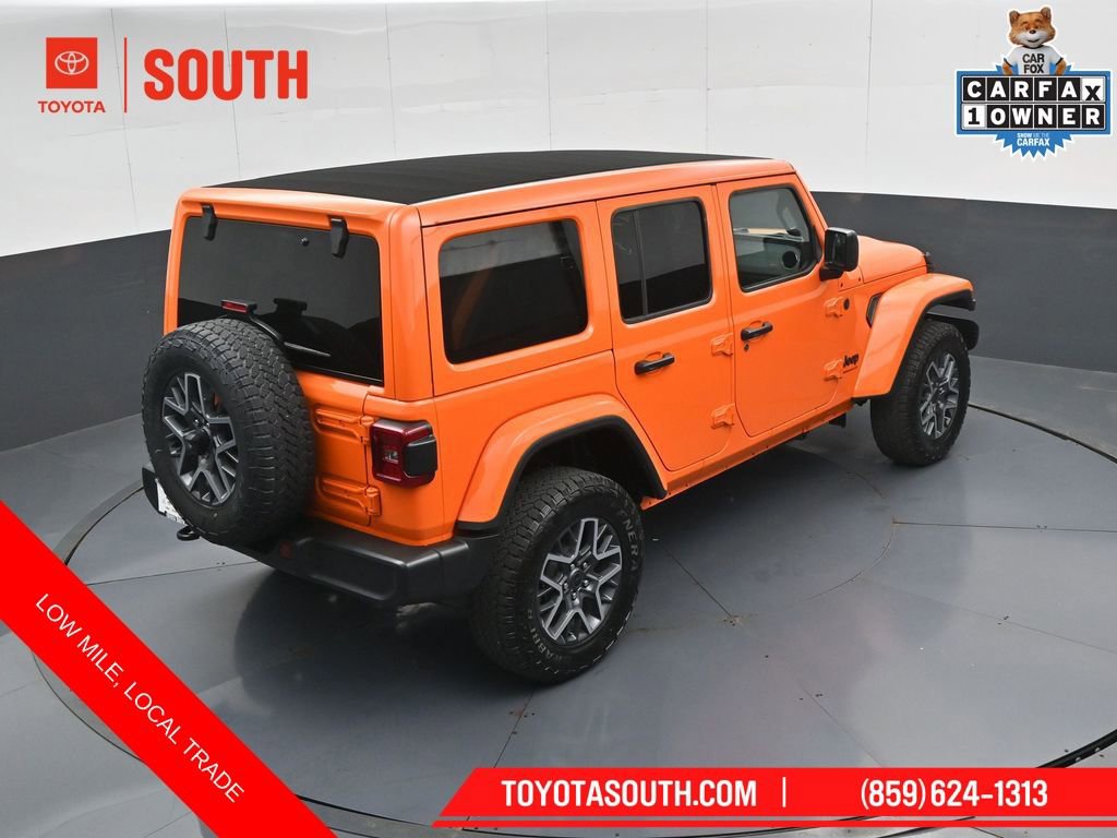 Used 2025 Jeep Wrangler Sahara w/ Technology Group AWD/4WD image 49