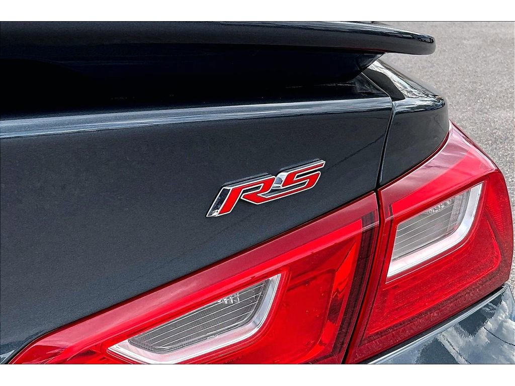 Used 2021 Chevrolet Malibu RS FWD image 23