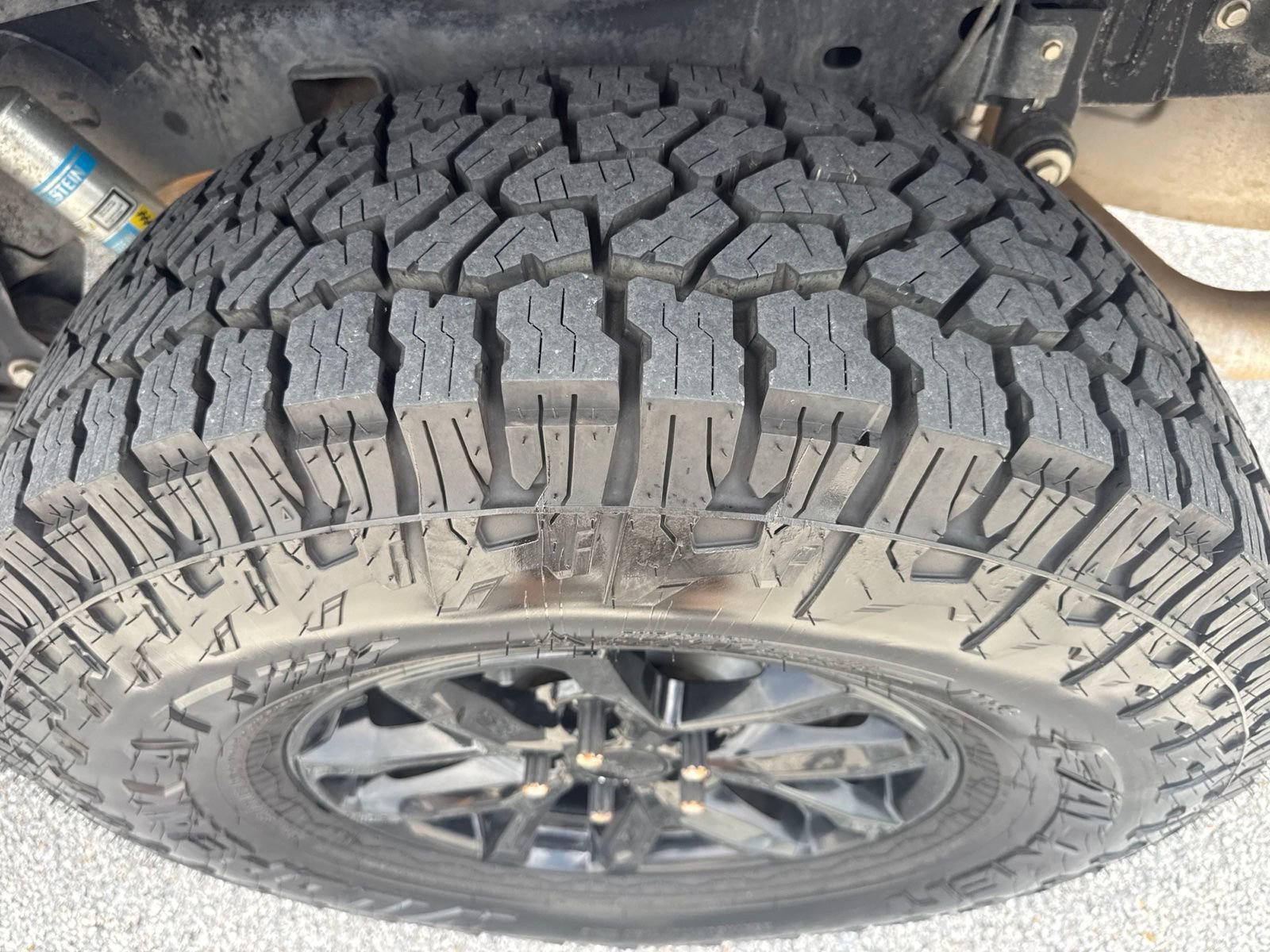 Used 2021 Jeep Gladiator Overland w/ Popular Equipment Package AWD/4WD image 10