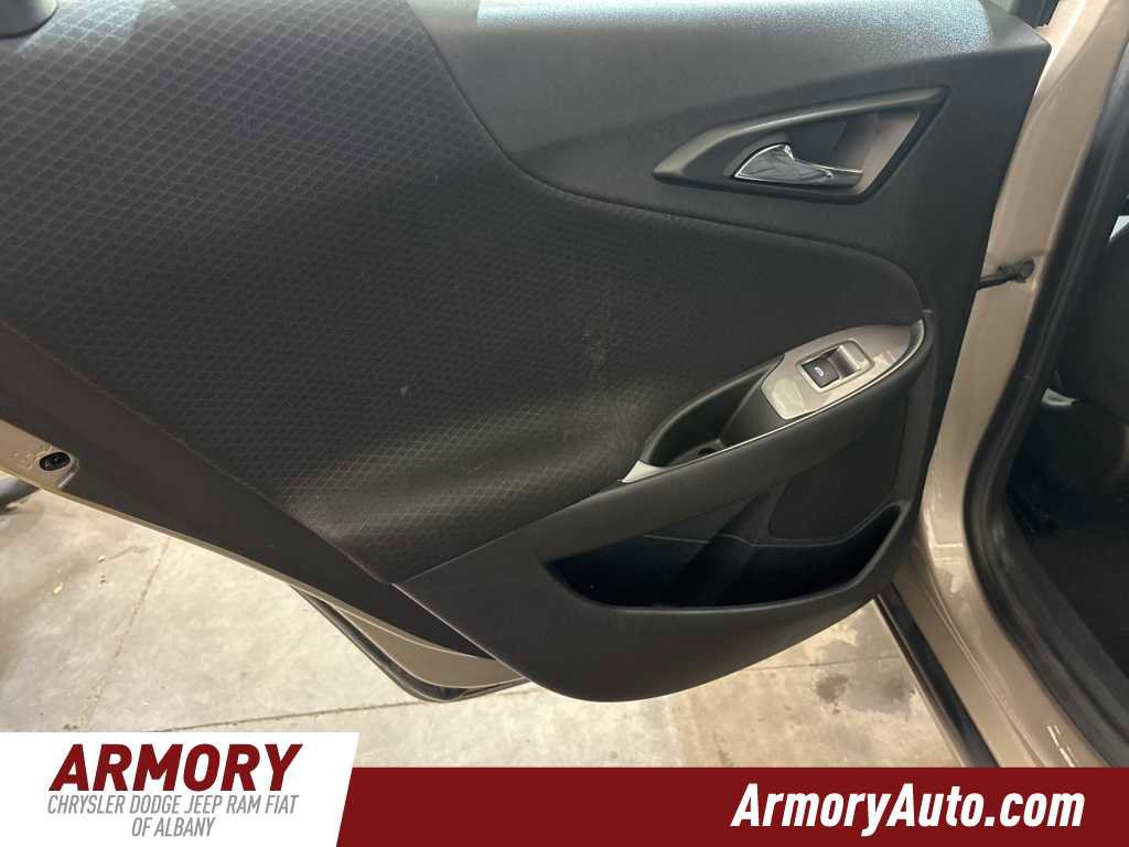 Used 2023 Chevrolet Malibu LT image 24