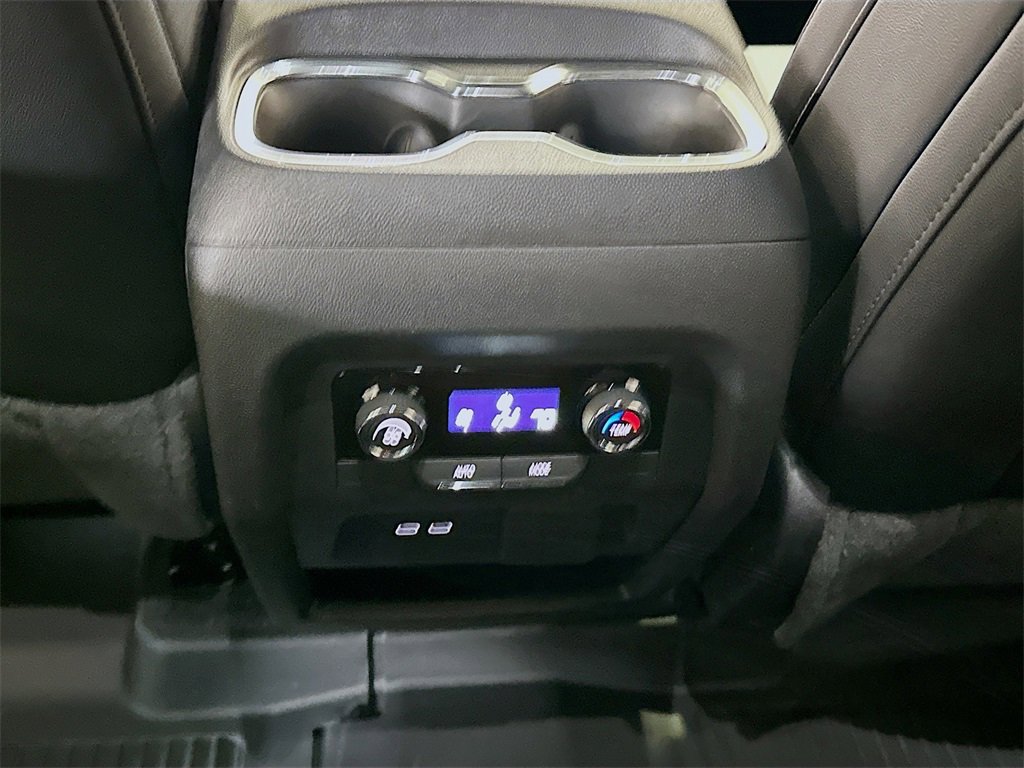 New 2025 Chevrolet Traverse LT w/ Enhanced Driving Package image 27
