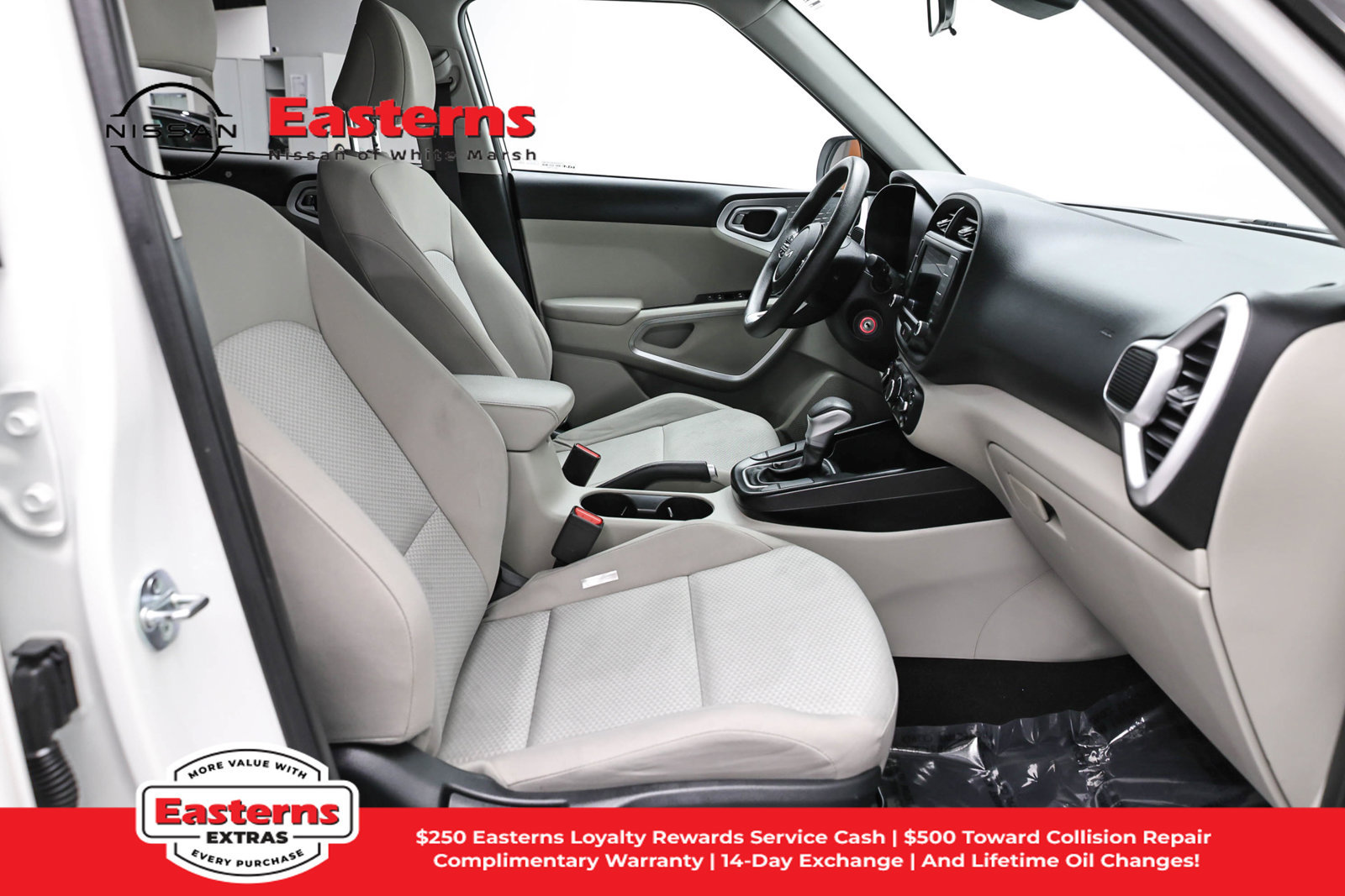Used 2023 Kia Soul LX FWD image 23