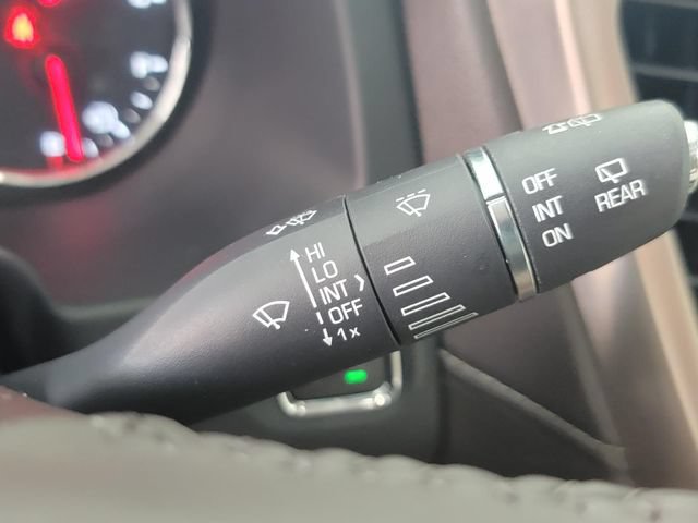 Used 2018 GMC Acadia Denali w/ Technology Package AWD/4WD image 15