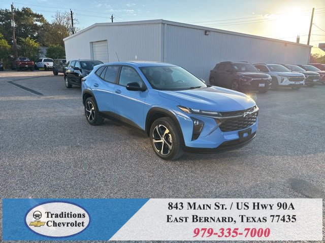 Certified 2024 Chevrolet Trax RS image 3