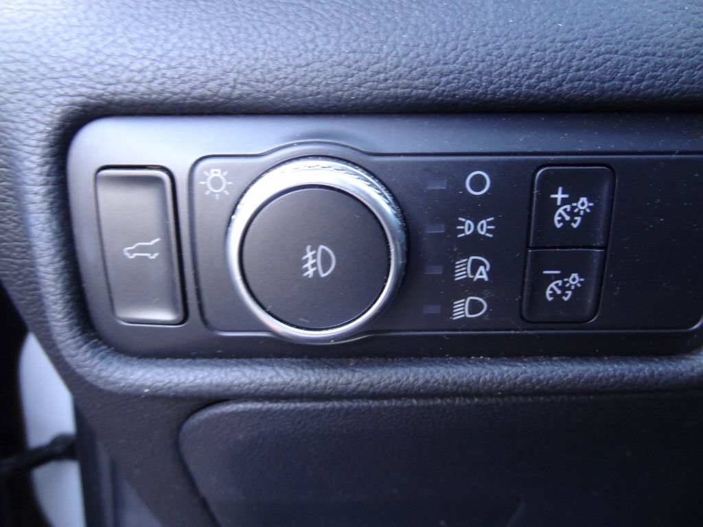 Used 2020 Ford Explorer ST w/ Premium Technology Package AWD/4WD image 10