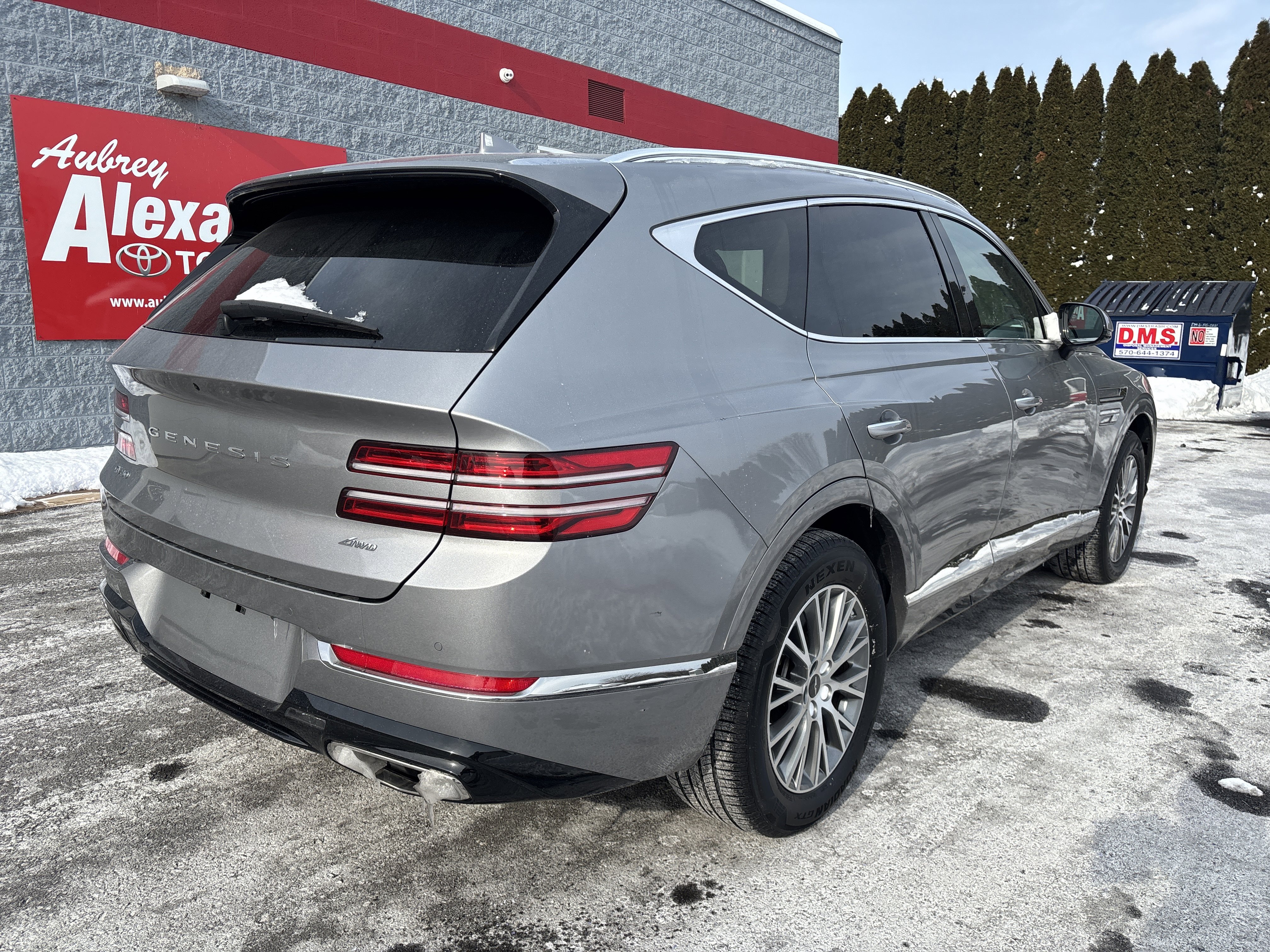 Used 2024 Genesis GV80 2.5T image 3