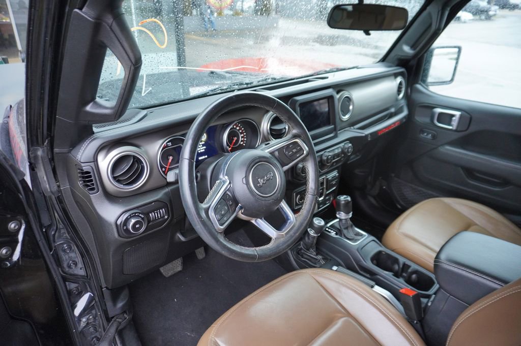 Used 2020 Jeep Wrangler Unlimited Rubicon w/ Cold Weather Group image 3