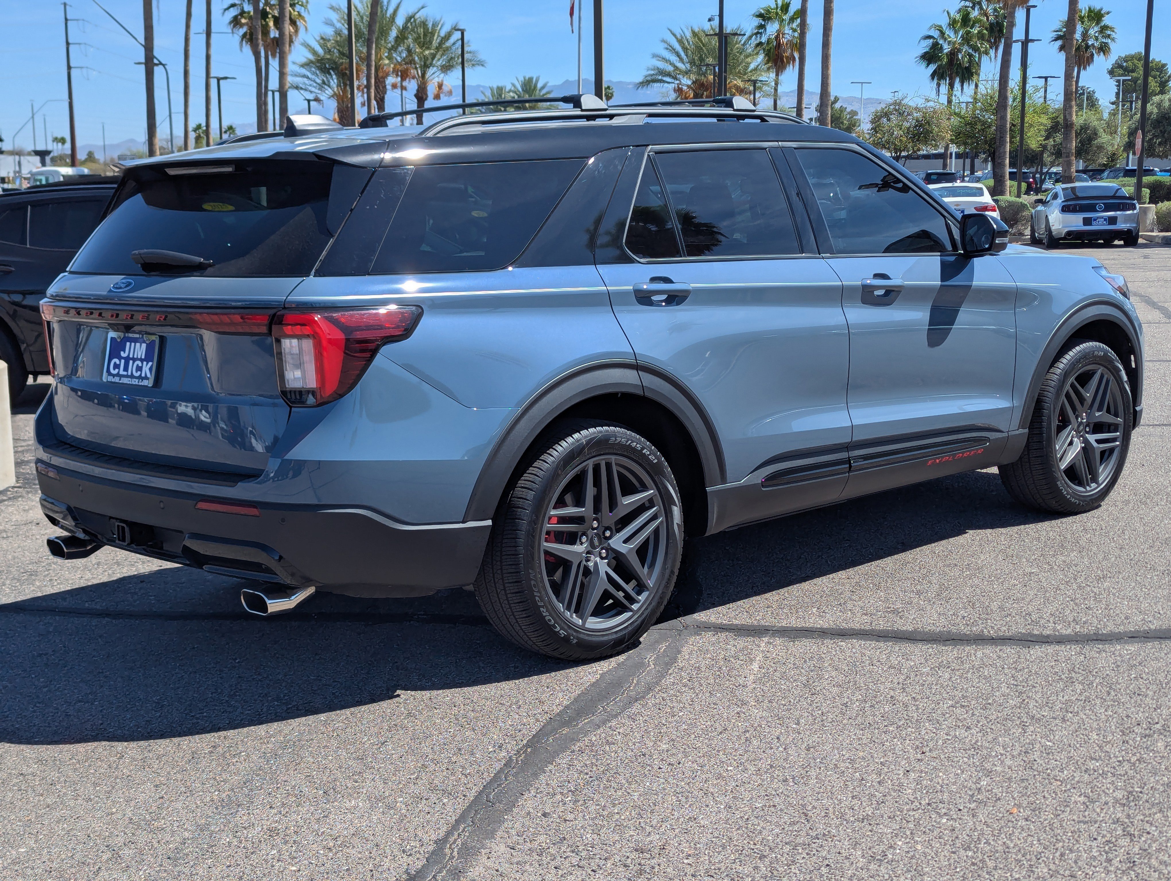 Certified 2025 Ford Explorer ST-Line w/ Premium Package image 2
