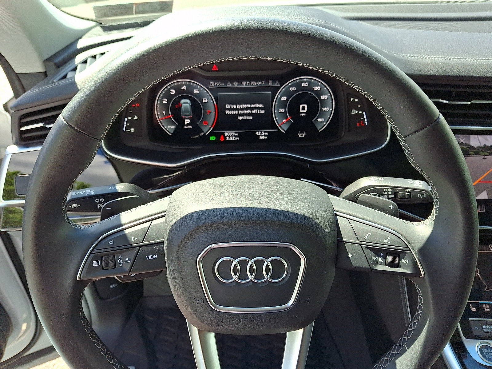 Used 2025 Audi Q8 Premium Plus AWD/4WD image 22
