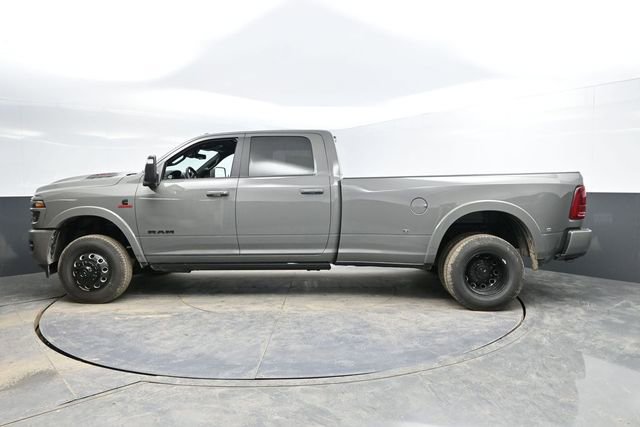 New 2026 RAM 3500 Limited AWD/4WD image 4
