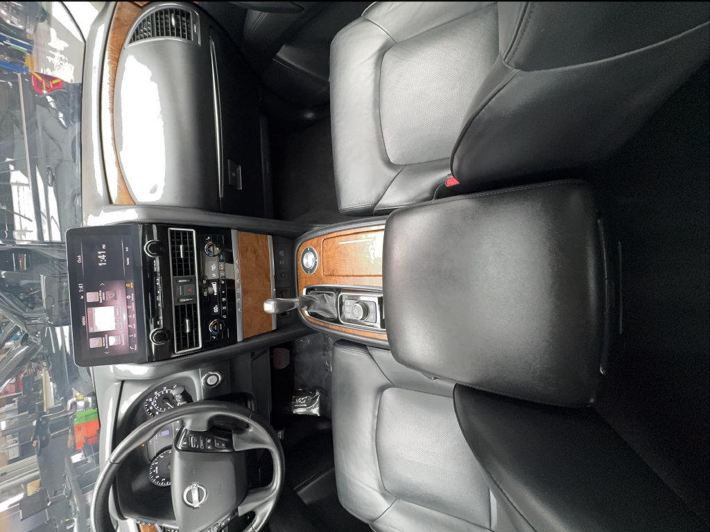 Used 2024 Nissan Armada SL w/ Captain's Chairs Package RWD image 44