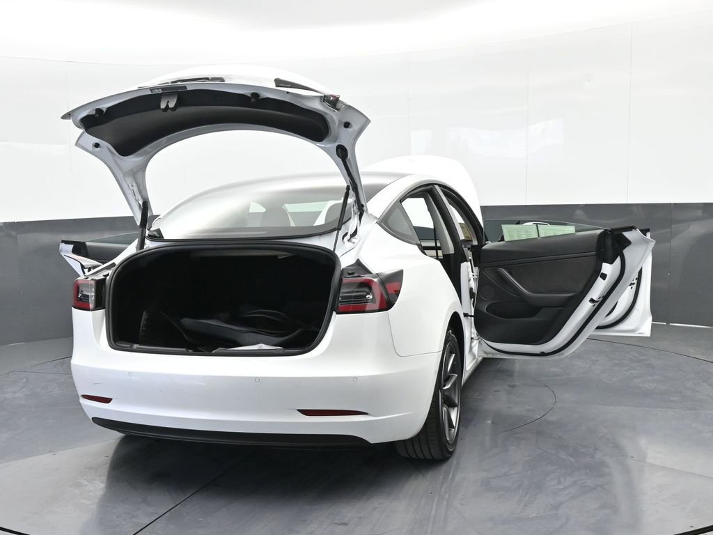 Used 2021 Tesla Model 3 Standard Range Plus image 73