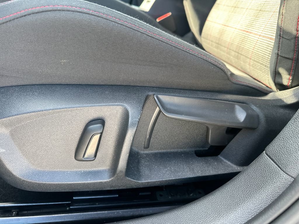 Used 2024 Volkswagen GTI S image 4