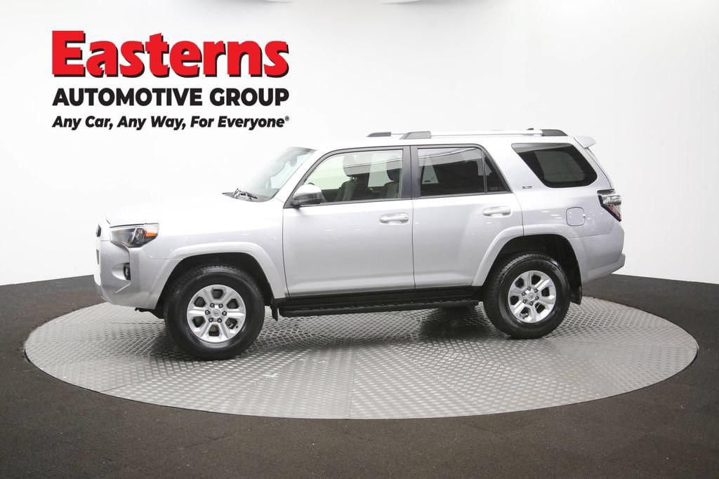 Used 2024 Toyota 4Runner SR5 AWD/4WD image 53