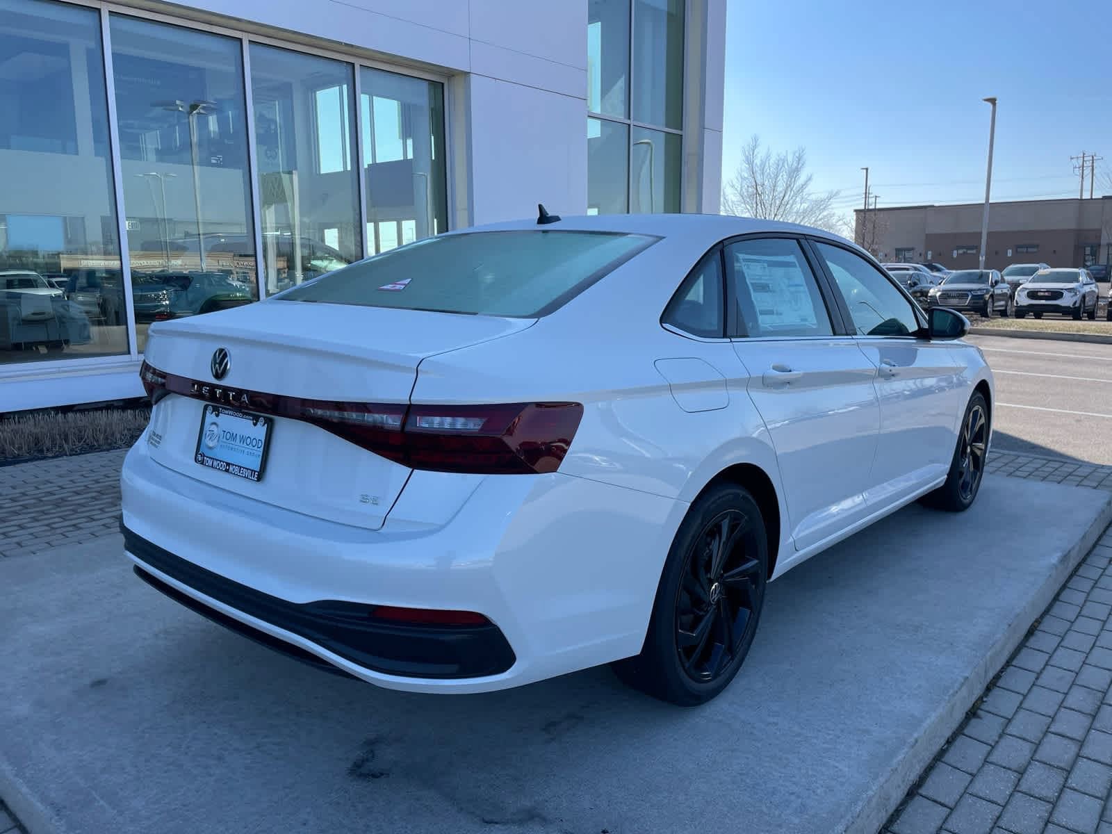 New 2026 Volkswagen Jetta SE FWD image 13