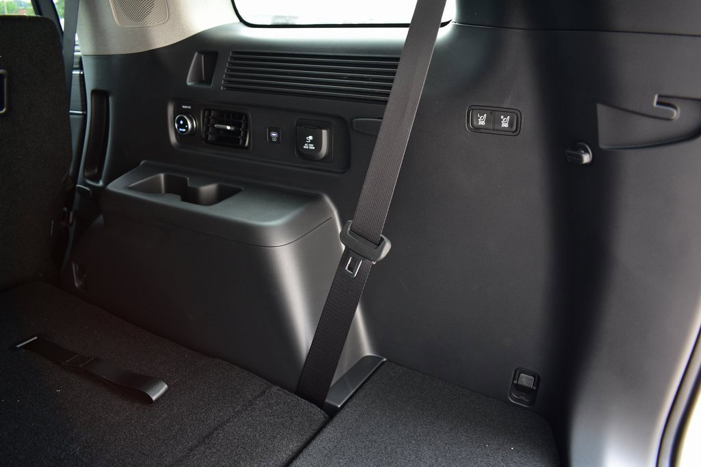 New 2025 Hyundai Santa Fe Limited image 34