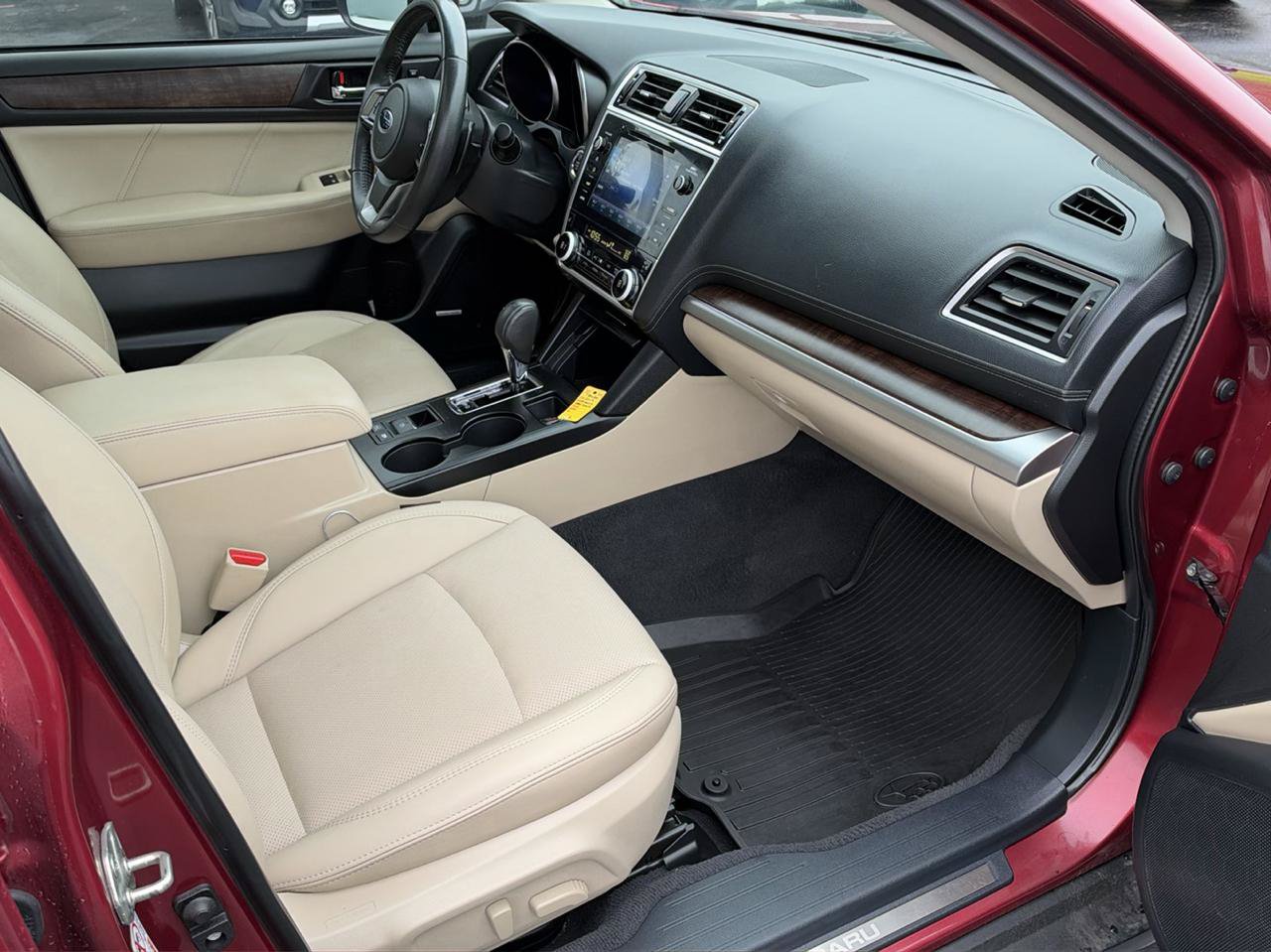 Used 2019 Subaru Outback 2.5i Limited AWD/4WD image 32