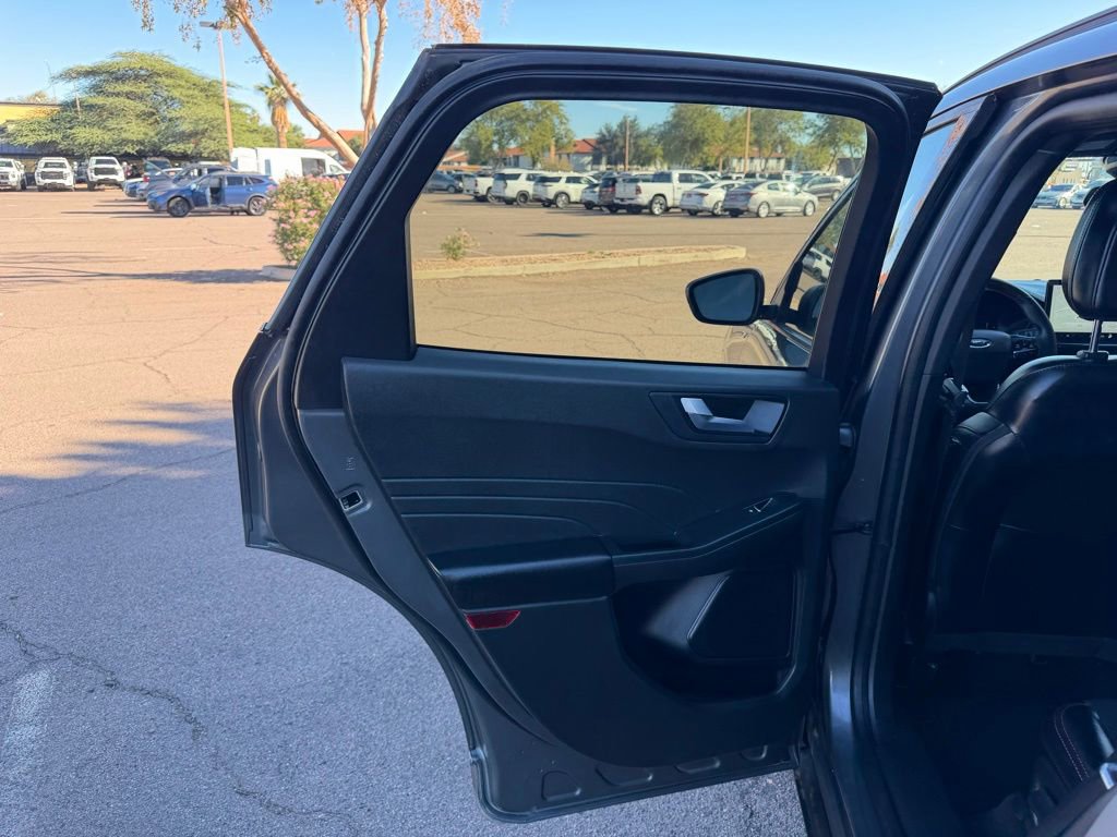 Used 2023 Ford Escape ST-Line w/ Tech Pack #1 image 24