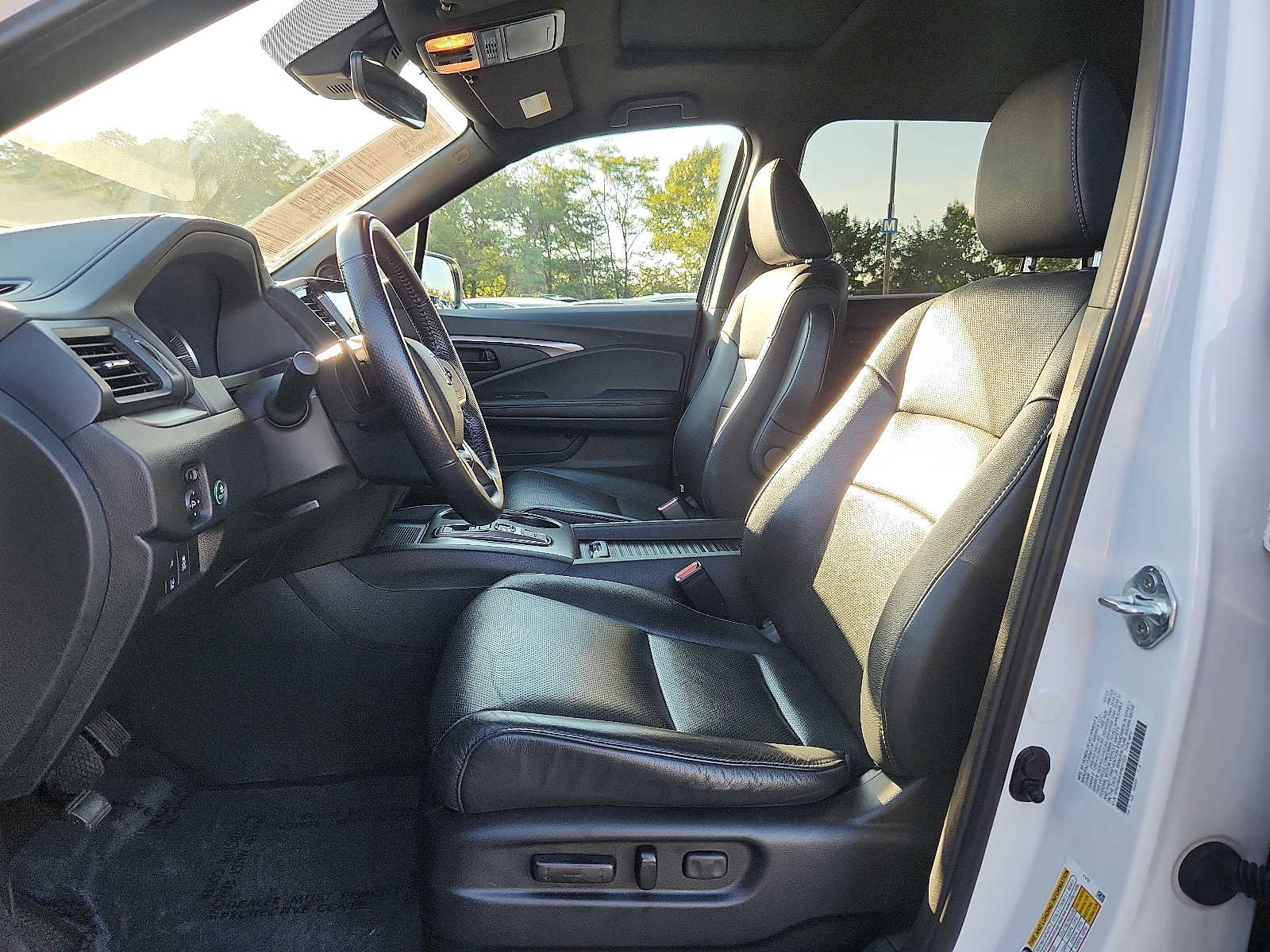 Certified 2023 Honda Passport EX-L image 13