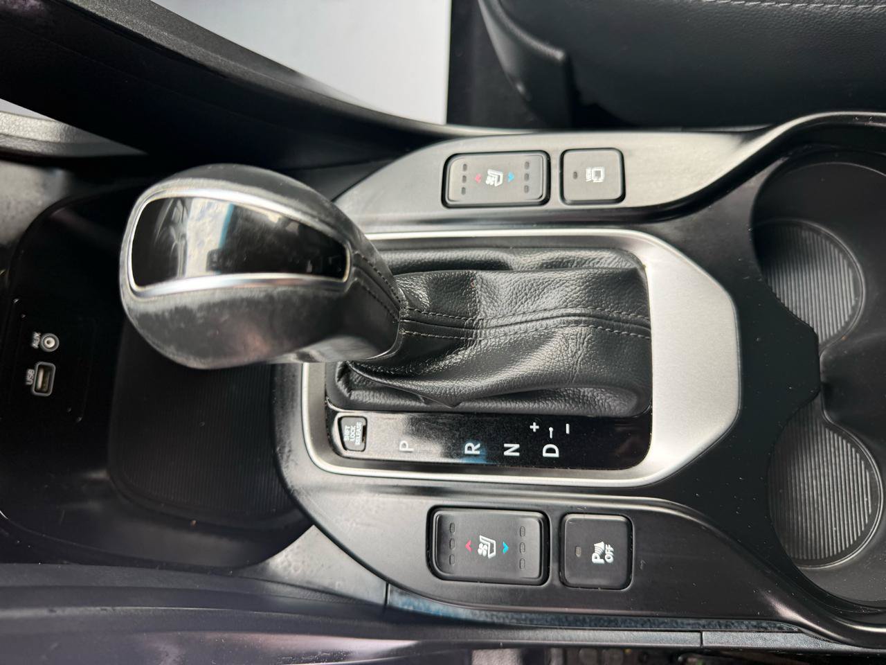 Used 2018 Hyundai Santa Fe Limited AWD/4WD image 26