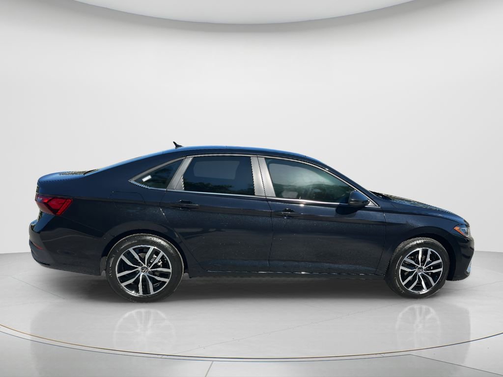 New 2026 Volkswagen Jetta SE image 14