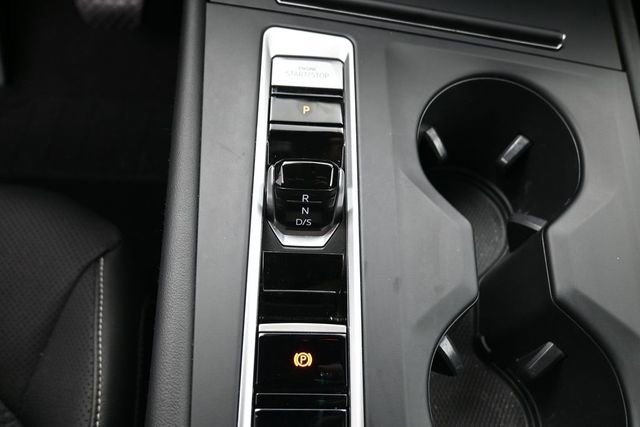 Used 2024 Volkswagen Atlas SE AWD/4WD image 26