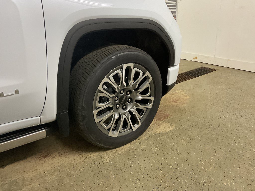 New 2026 GMC Sierra 1500 Denali Ultimate AWD/4WD image 32