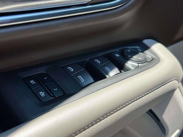 Used 2021 GMC Yukon SLT w/ Rear Media and Nav Package RWD image 24