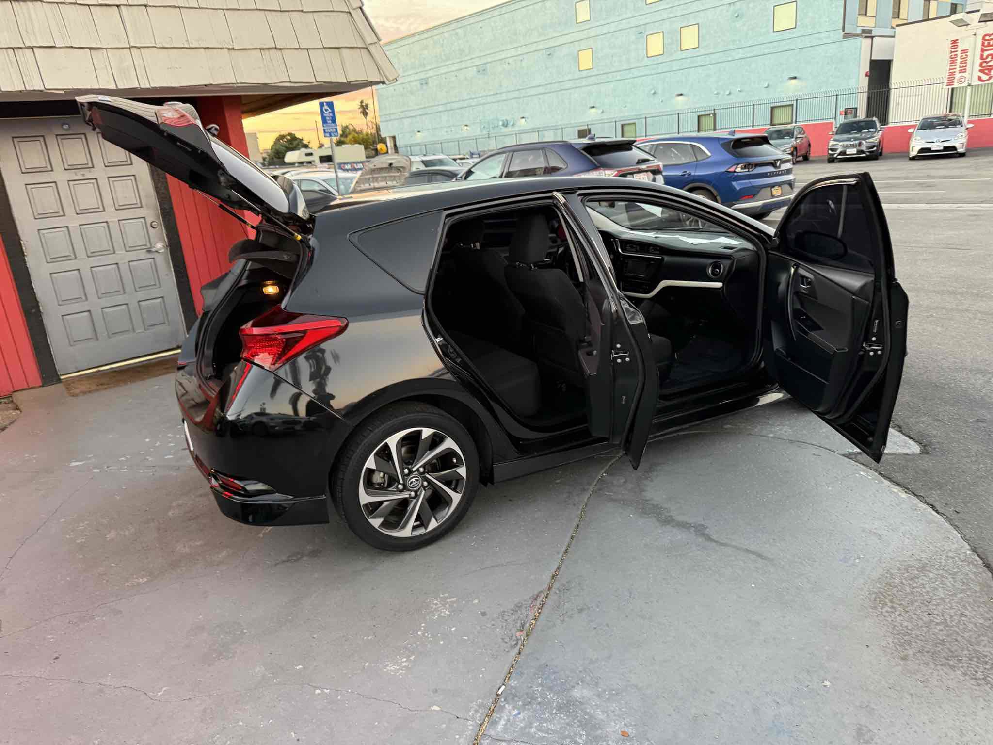 Used 2017 Toyota Corolla iM image 27