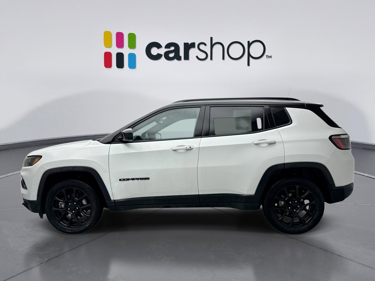 Used 2024 Jeep Compass Latitude w/ Altitude Special Edition image 2