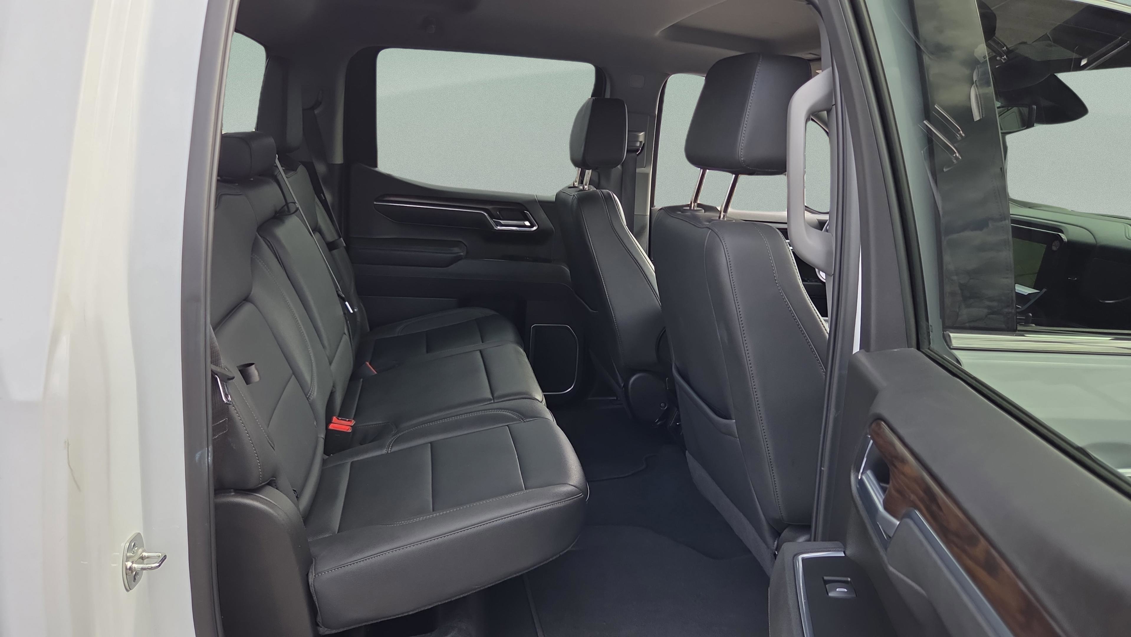 Used 2025 GMC Sierra 1500 SLT image 20