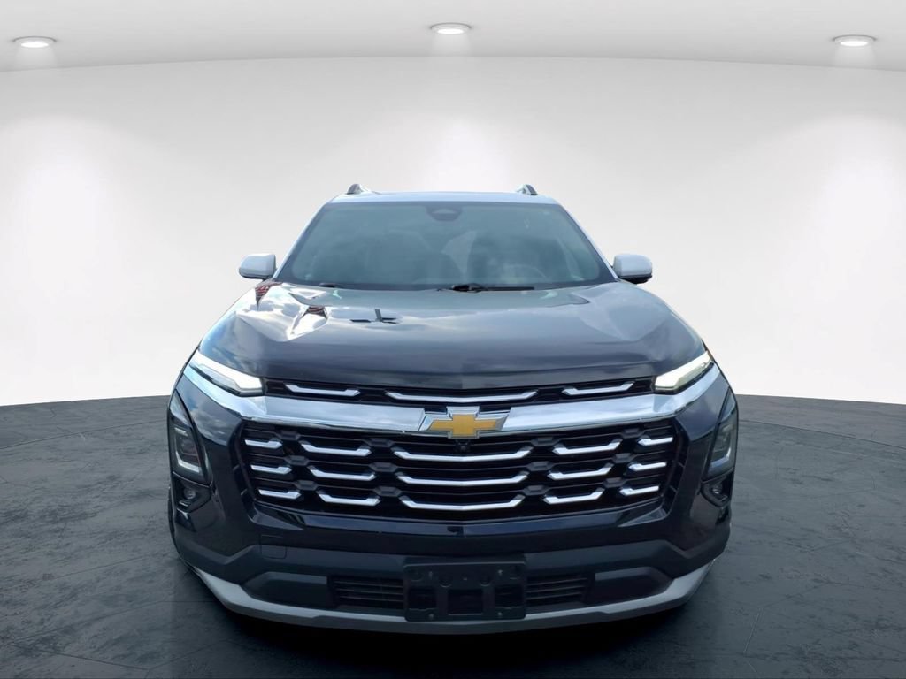 Used 2025 Chevrolet Equinox LT w/ Convenience Package II AWD/4WD image 4
