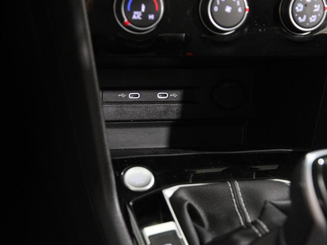 Used 2023 Volkswagen Taos SE image 14