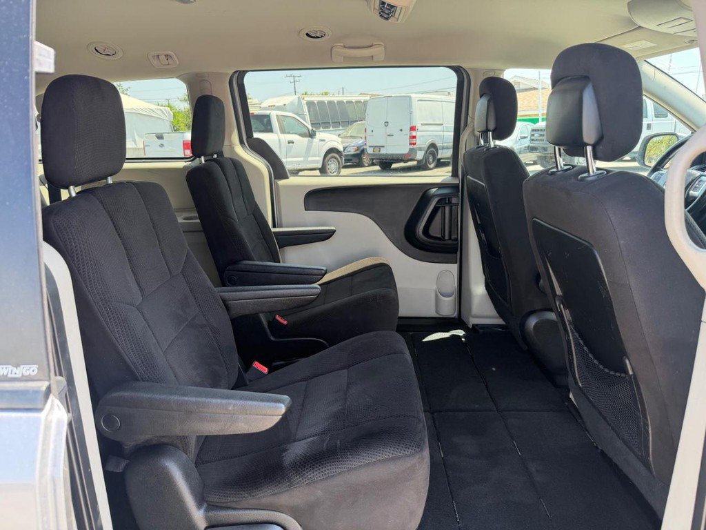 Used 2014 Dodge Grand Caravan SE w/ Quick Order Package 29E SE FWD image 33