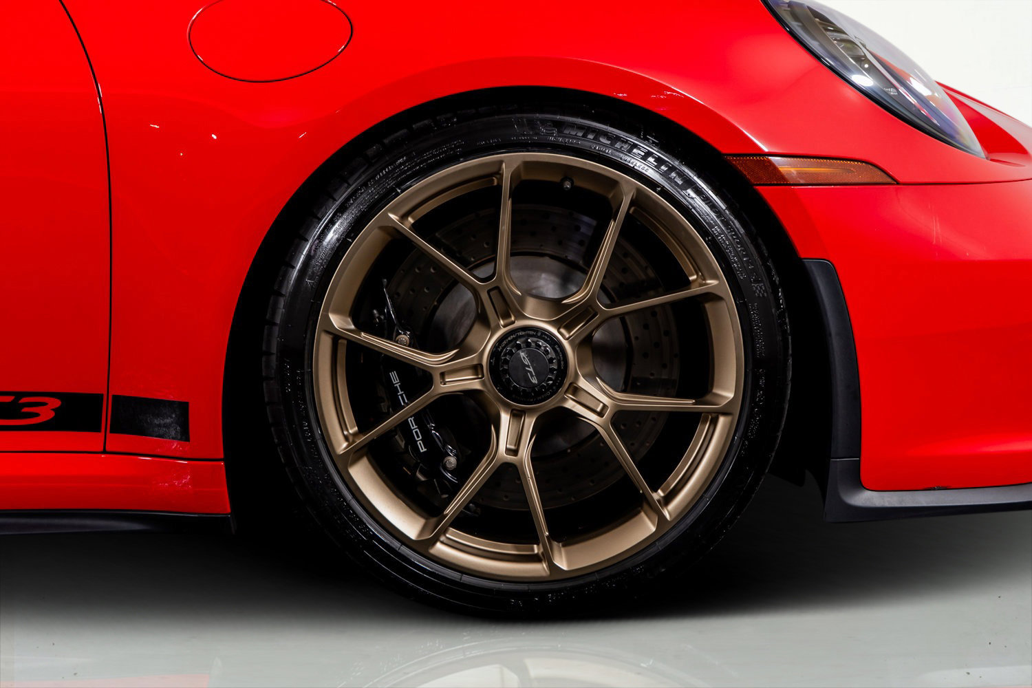 Used 2022 Porsche 911 GT3 RWD image 8
